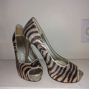 Guess shoes.